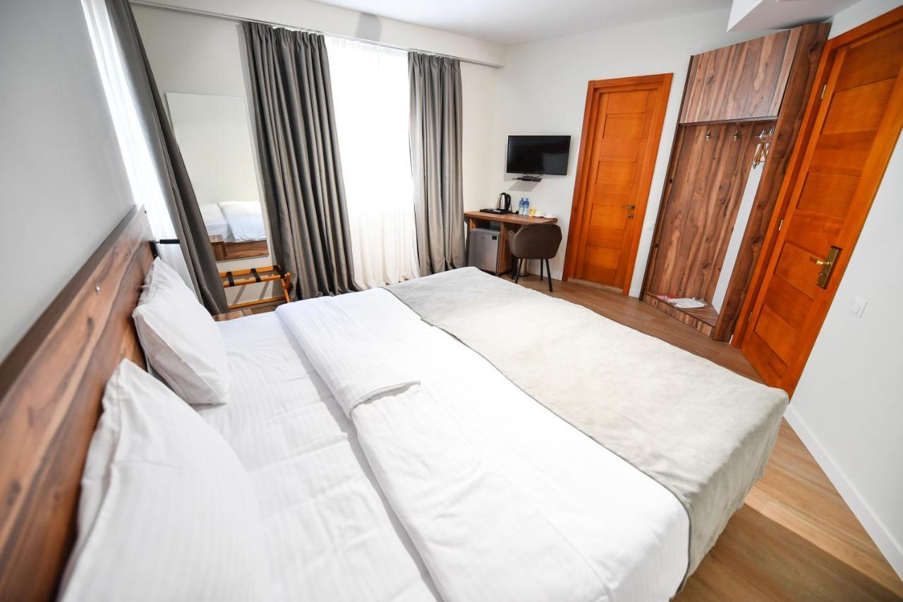 Address Boutique Hotel Tbilisi Exterior foto